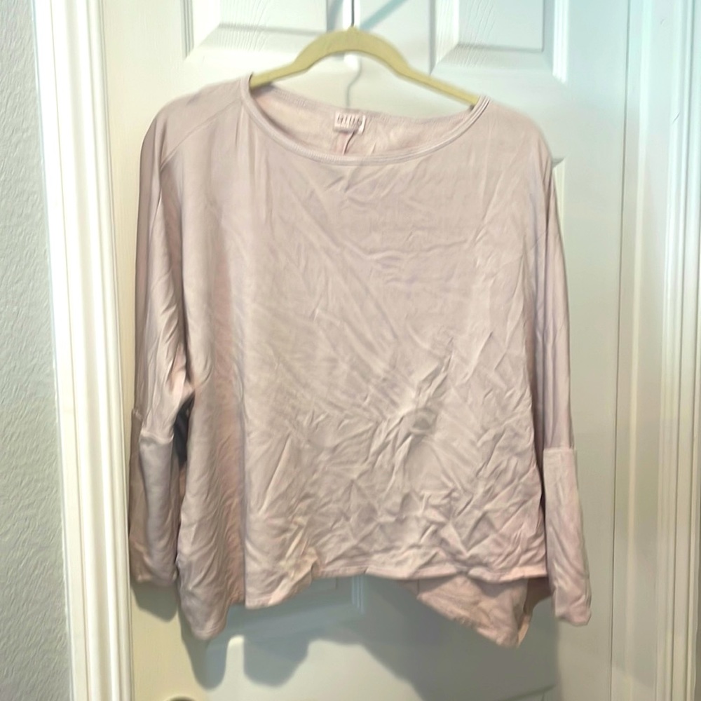 NWOT Pale pink cozy sweater